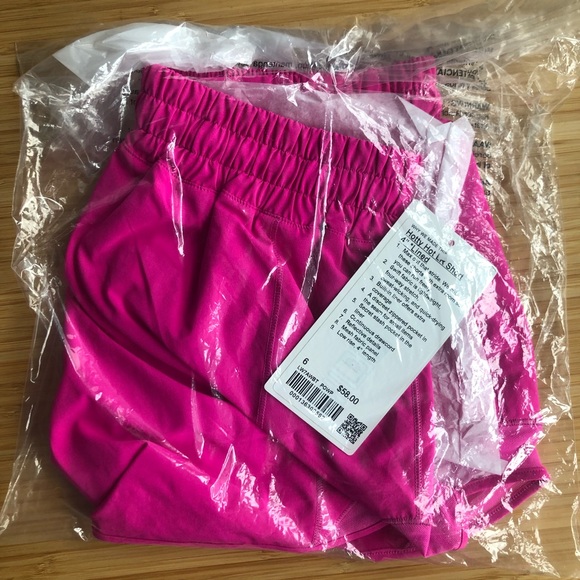 NWT LULULEMON Hotty Hot LR Shorts 4” *Lined - Picture 5 of 5